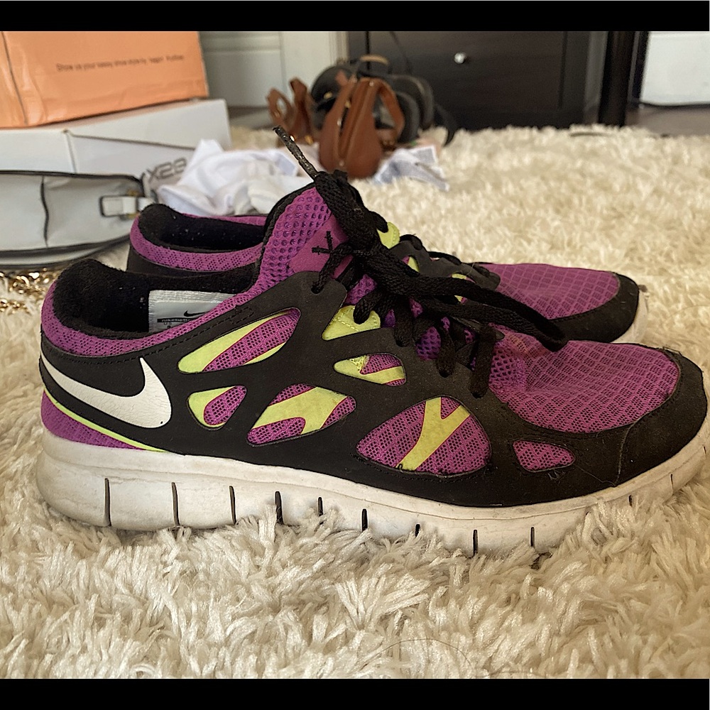 Nike neon running shoes